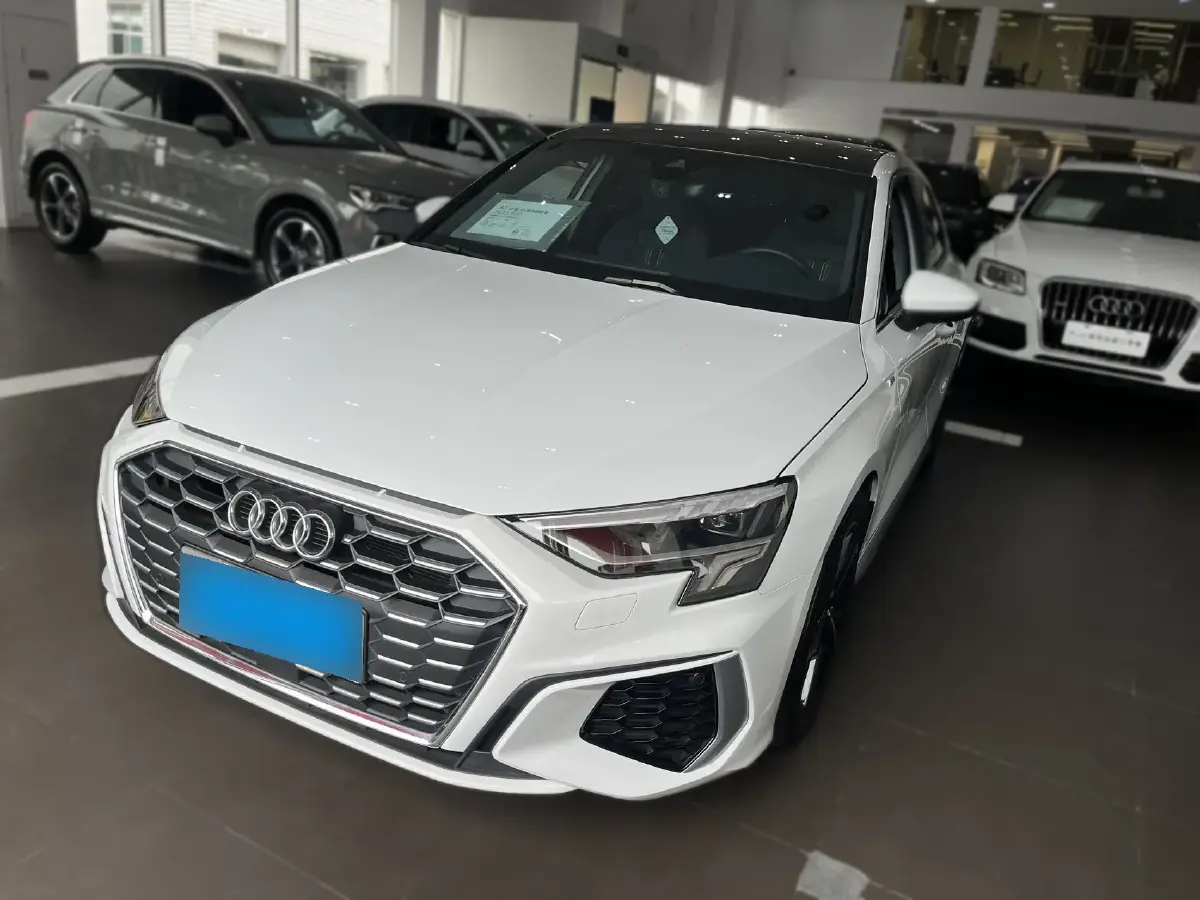 2022 Audi A3 1.4T 150HP L4 7DCT
