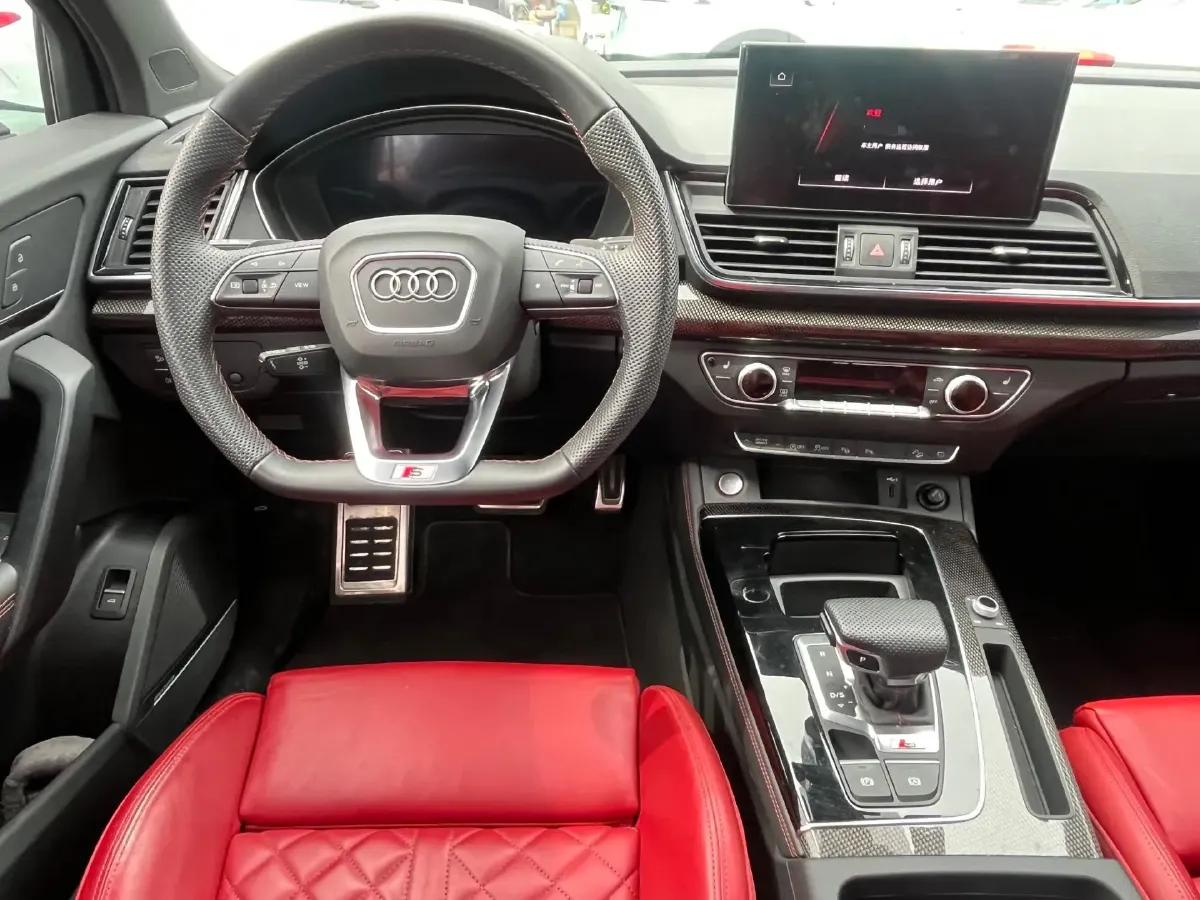 2021 Audi SQ5 3.0T 354HP V6 8AT,autocango,china used car exporter,china ev exporter,chinese used car exporter,chinese used ev exporter