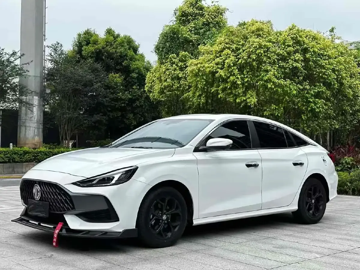 2021 MG 5 1.5L 120HP L4 CVT