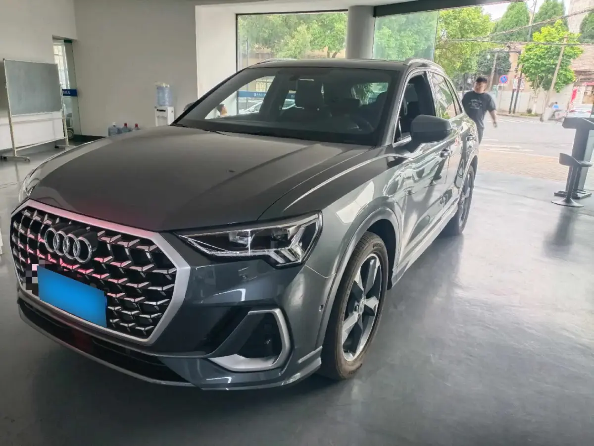 2024 Audi Q2L 1.5T 160HP L4 7DCT