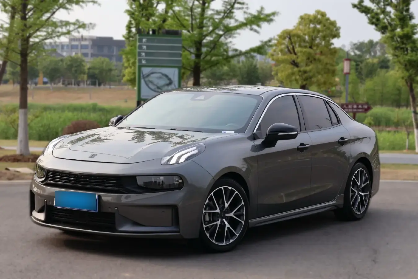 2022 LYNK&CO 03 2.0T 190HP L4 7DCT