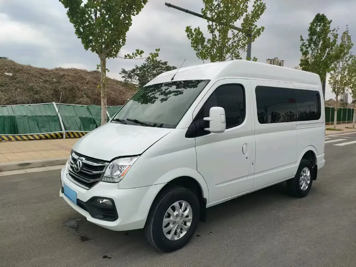 2021 MAXUS XinTu V80 2.0T 139HP L4 6AMT
