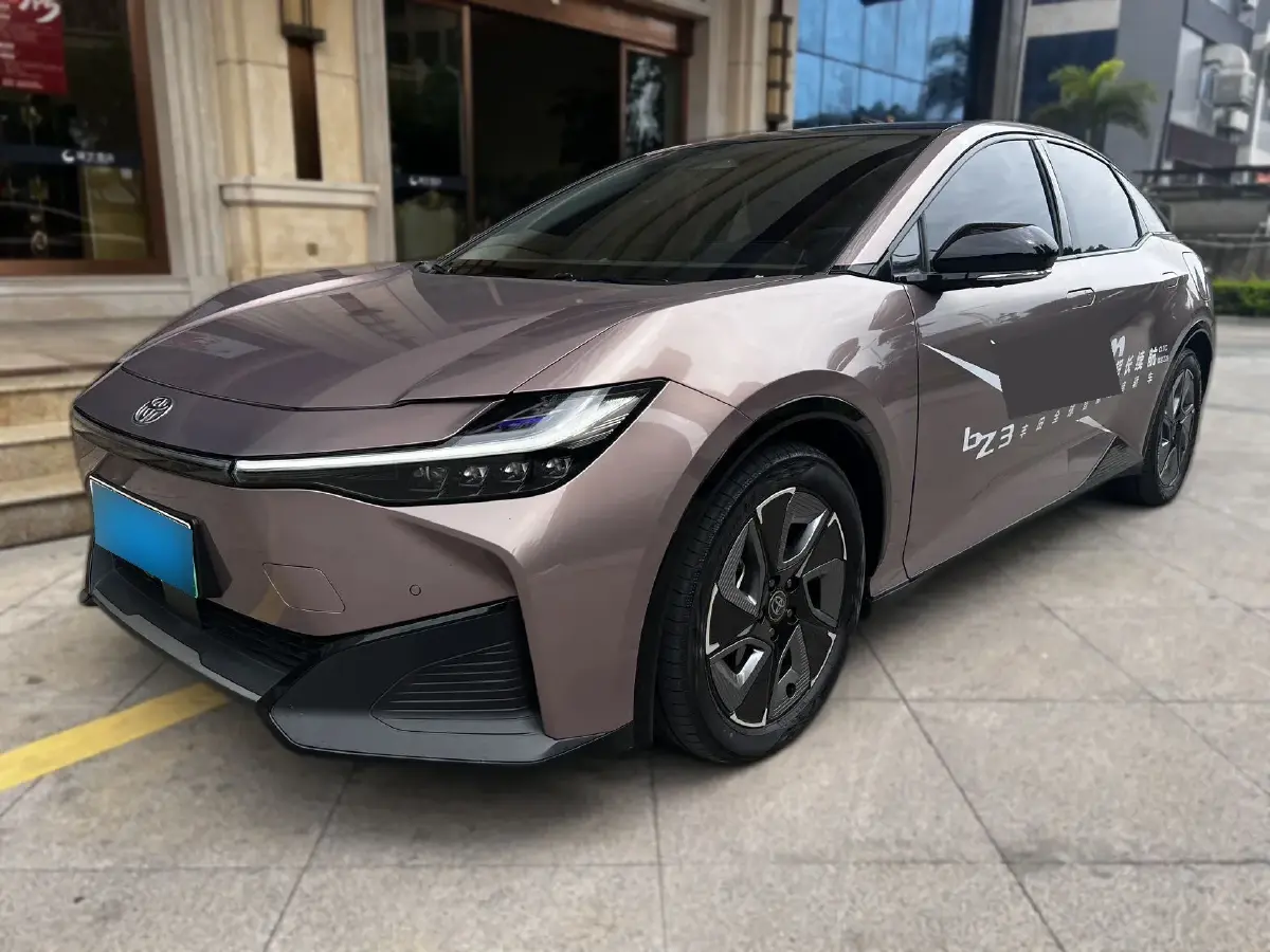 2023 Toyota bZ3 BEV 65.28KWH