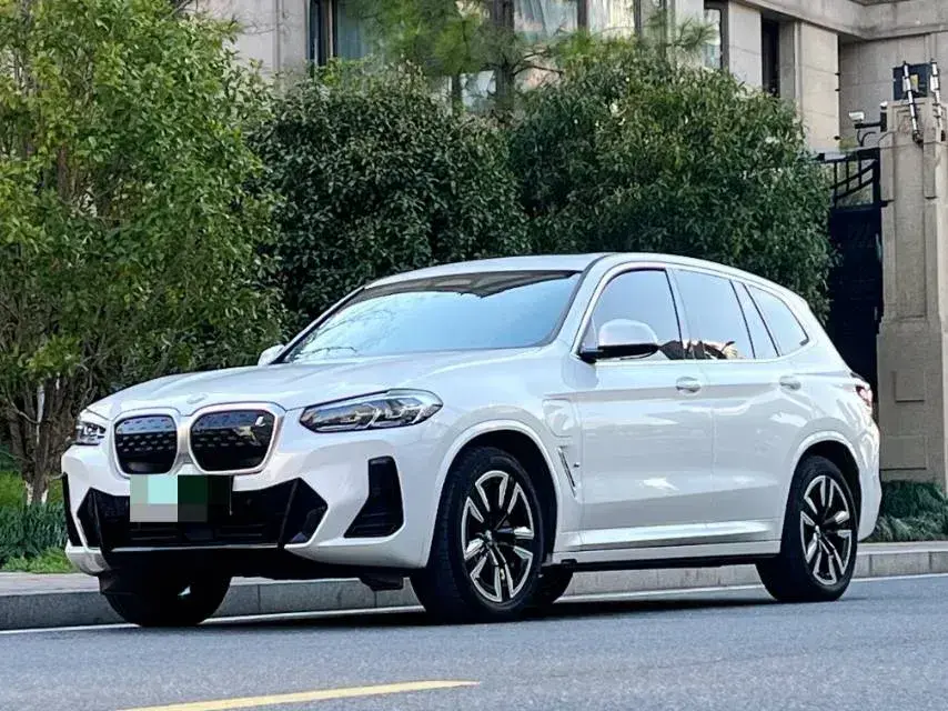 2022 BMW iX3 BEV 80KWH