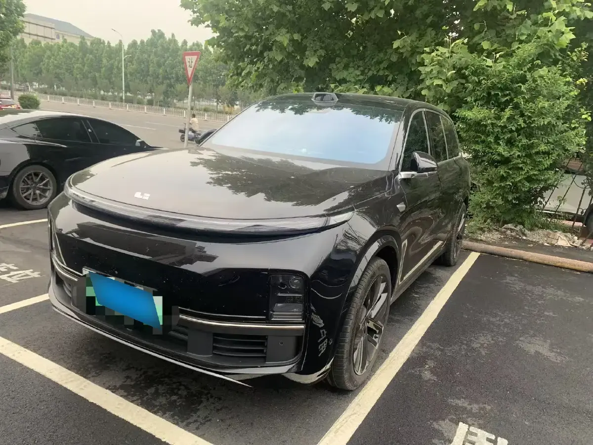 2022 Li L9 Range Extended 154HP REEV 42.6KWH