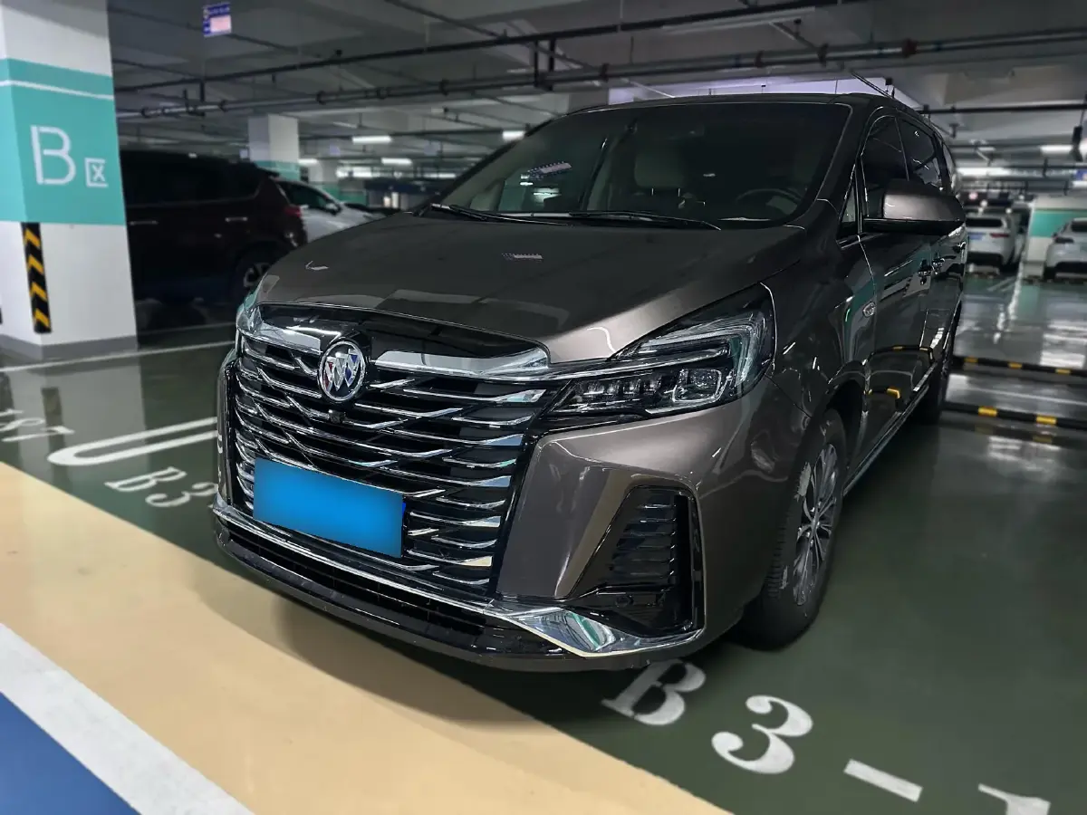 2023 Buick GL8 2.0T 237HP L4 9AT