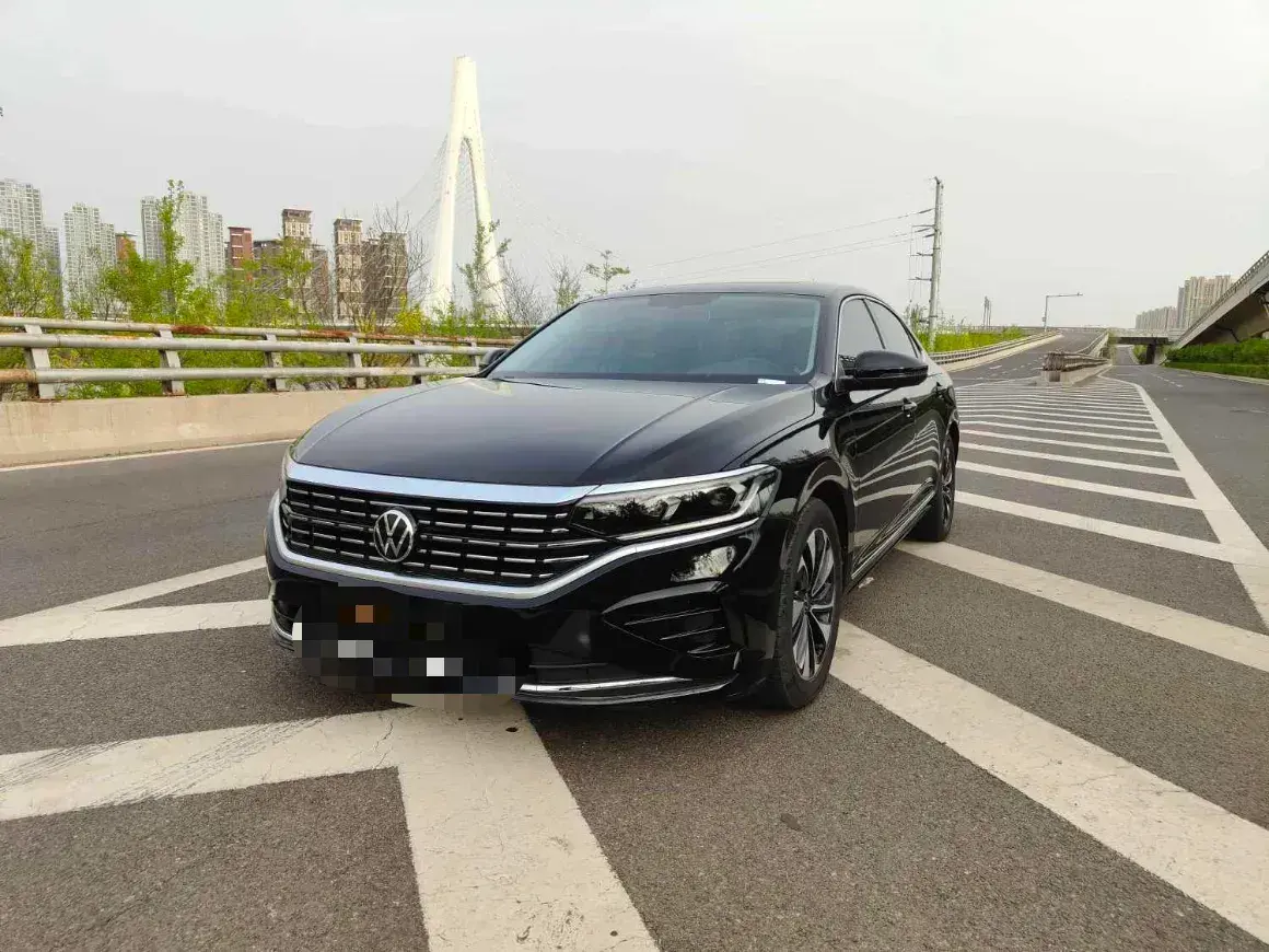 2022 Volkswagen Passat 1.4T 150HP L4 7DCT