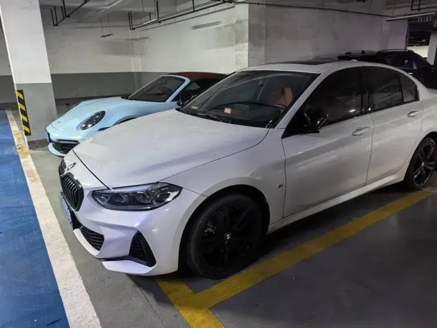 2022 BMW 1 Series 2.0T 192HP L4 7DCT