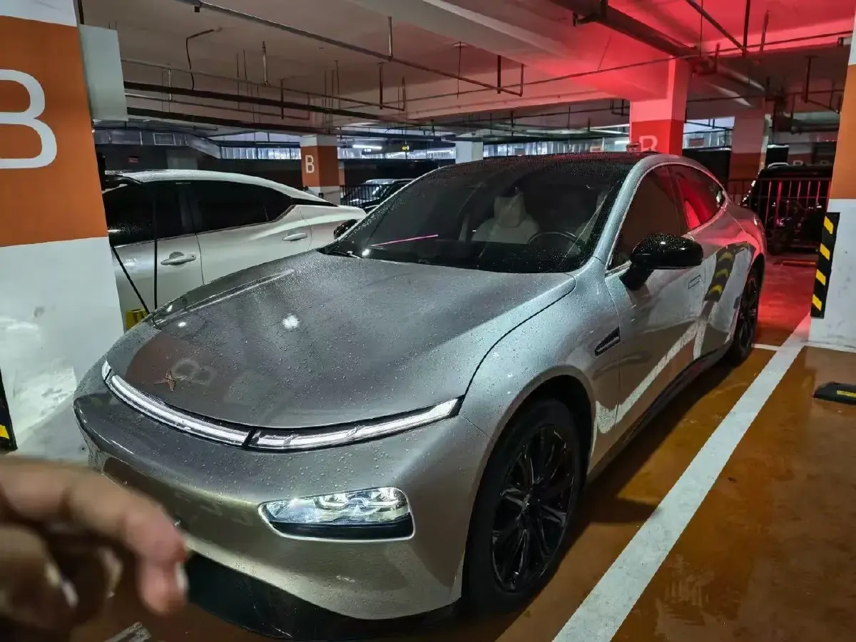 2022 Xpeng P7 BEV 60.2KWH