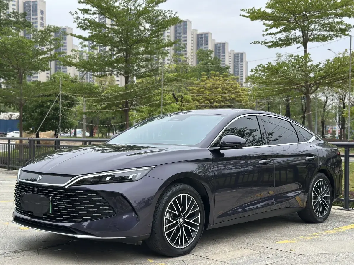 2024 BYD QinL 1.5L 101HP L4 E-CVT PHEV 15.87KWH