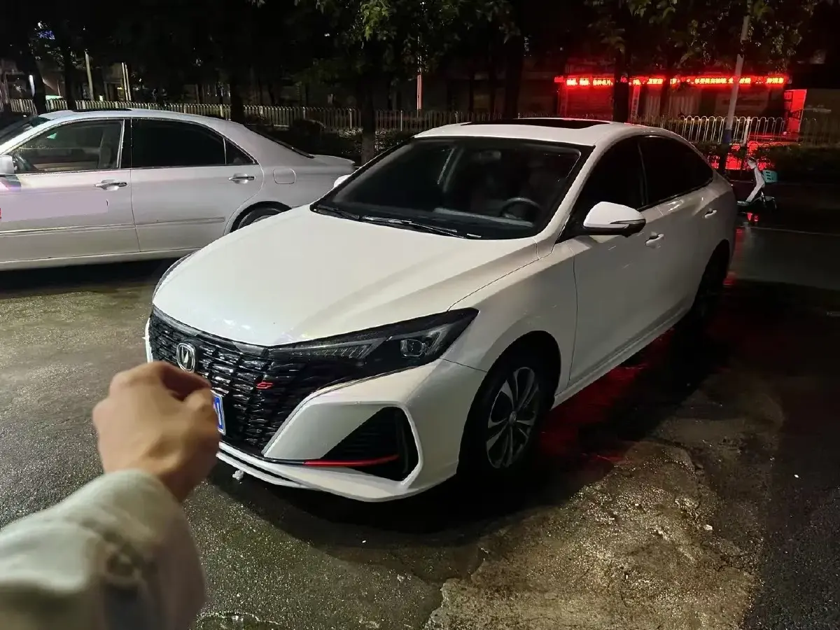 2022 ChangAn Eado 1.4T 160HP L4 7DCT