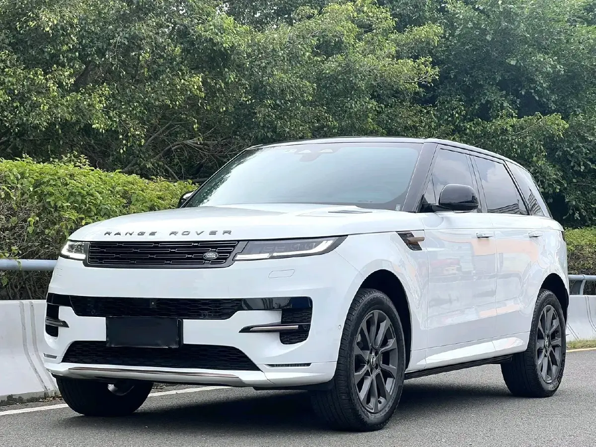 2023 Land Rover Range Rover Sport 3.0T 400HP L6 8AT