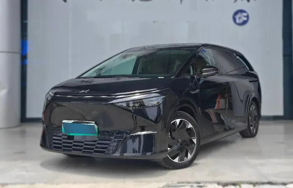 2024 Xpeng X9 BEV 101.5KWH