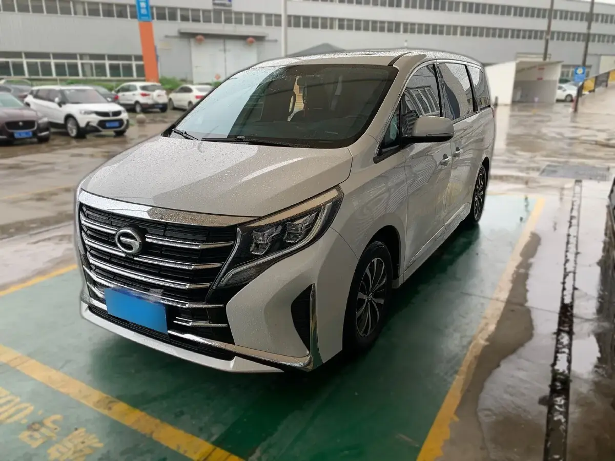 2023 GAC Trumpchi M8 2.0T 252HP L4 8AT