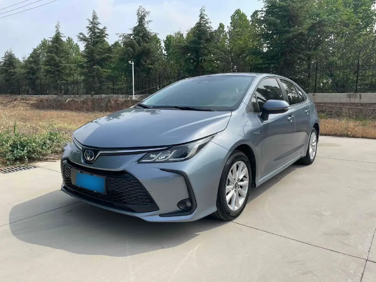 2023 Toyota Corolla 1.8L 98HP L4 E-CVT Hybrid