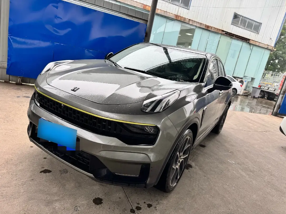 2022 LYNK&CO 05 2.0T 254HP L4 8AT