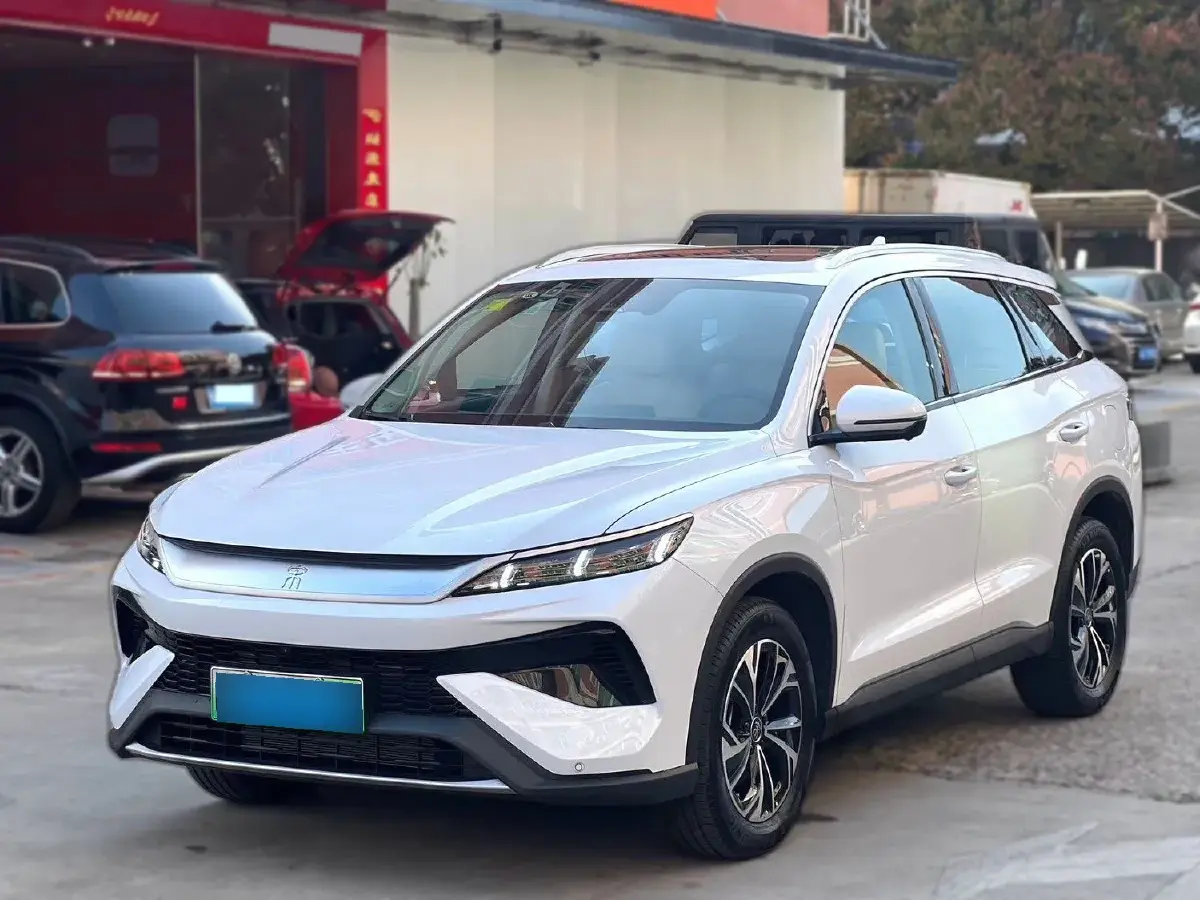 2025 BYD Song Pro 1.5L 101HP L4 E-CVT PHEV 18.3KWH