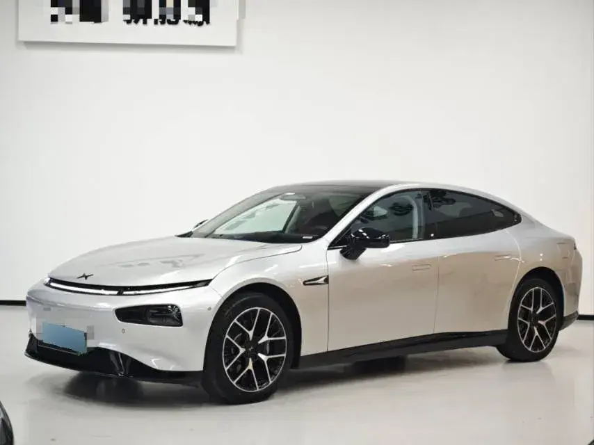 2023 Xpeng P7 BEV 86.2KWH
