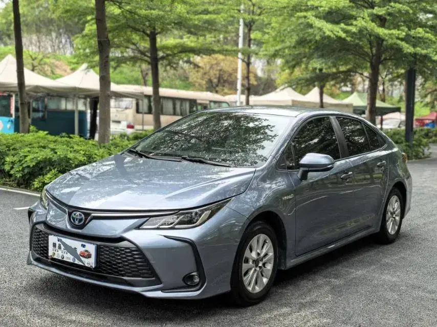 2023 Toyota Corolla 1.8L 98HP L4 E-CVT Hybrid