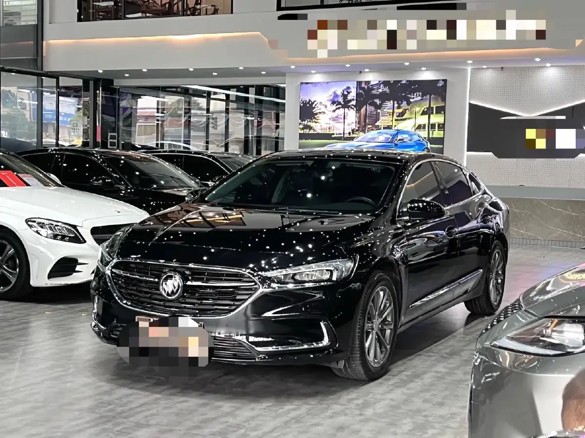 2022 Buick Larcosse 2.0T 237HP L4 9AT