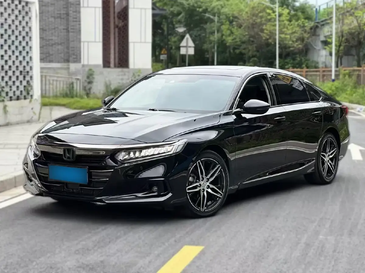 2022 Honda Accord 1.5T 194HP L4 CVT