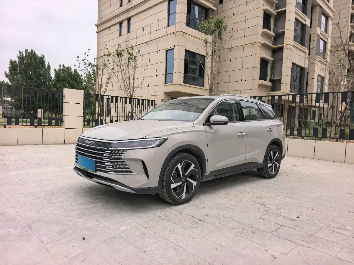 2025 BYD Sea Lion 05 DM-i 1.5L 101HP L4 E-CVT PHEV 18.3KWH