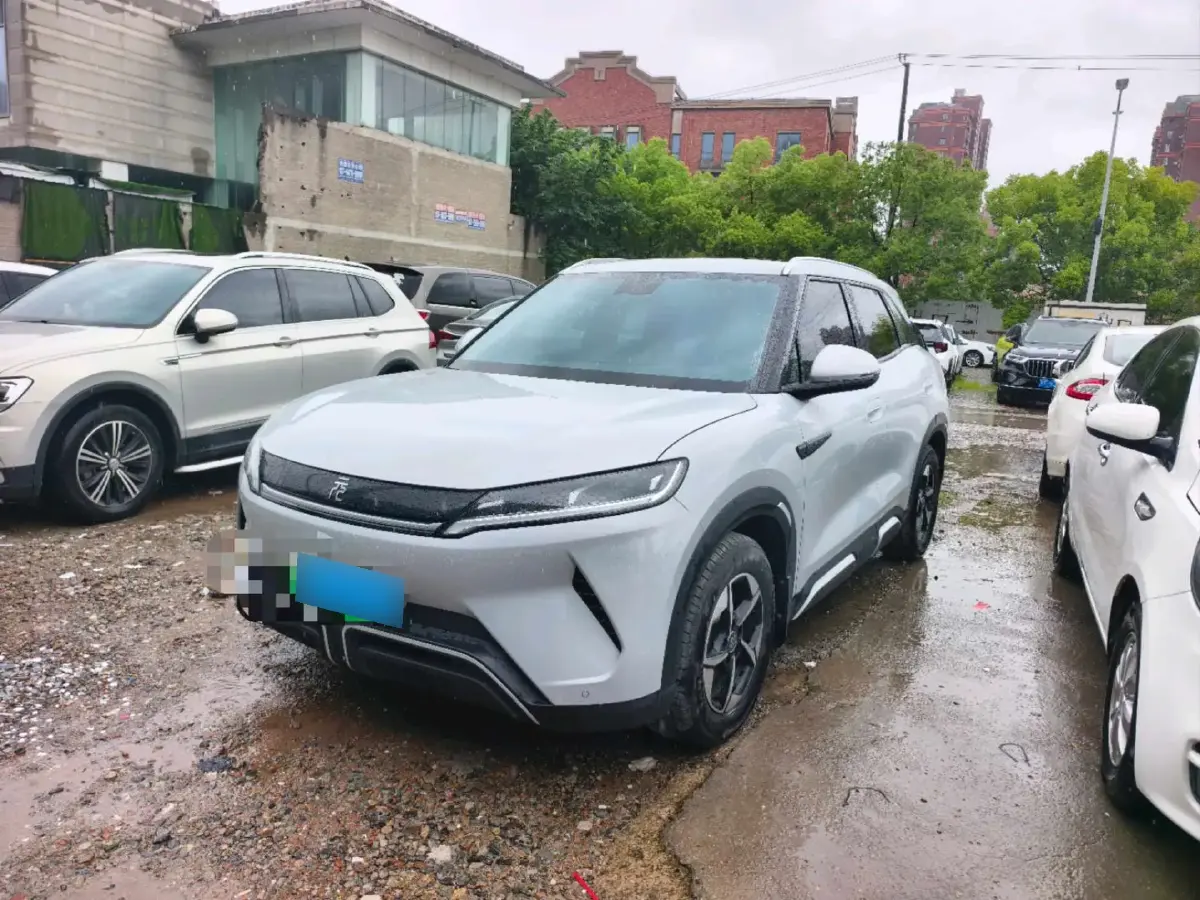 2024 BYD YuanUP BEV 45.12KWH