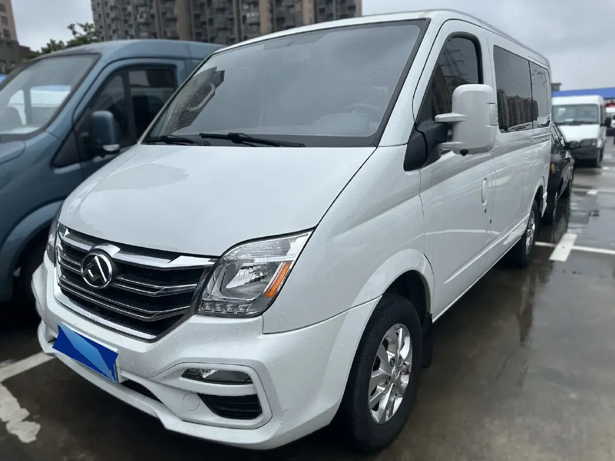 2021 MAXUS XinTu V80 2.0T 139HP L4 6AMT