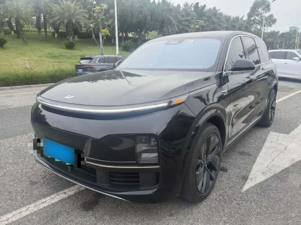 2023 Li L9 Range Extended 154HP REEV 42.6KWH