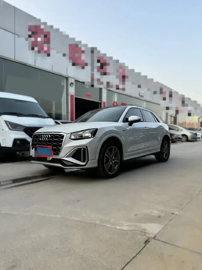 2022 Audi Q2L 1.4T 150HP L4 7DCT