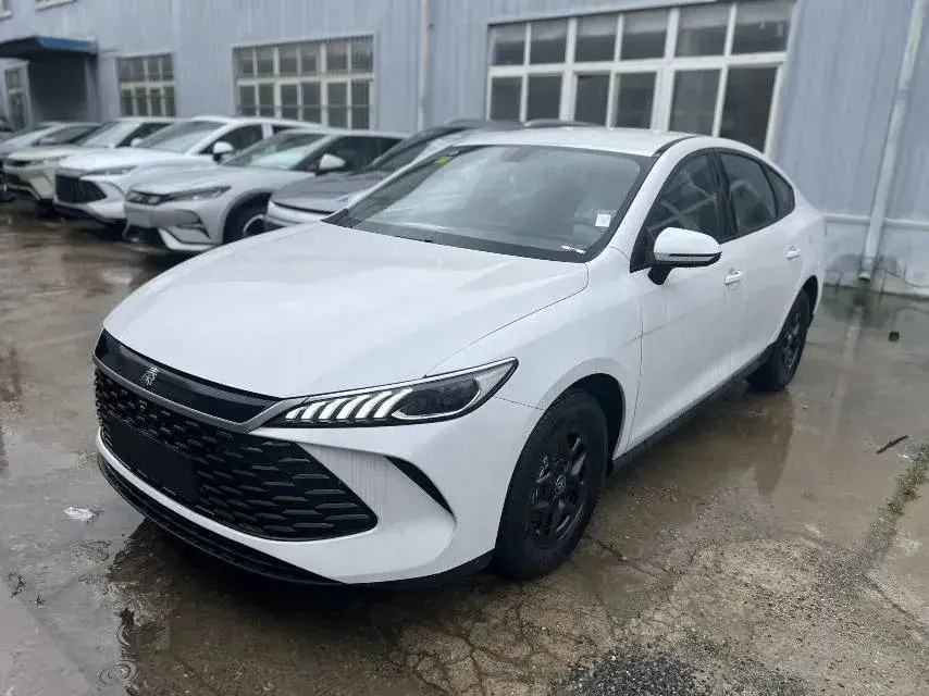 2025 BYD Qin Plus 1.5L 101HP L4 E-CVT PHEV 7.68KWH