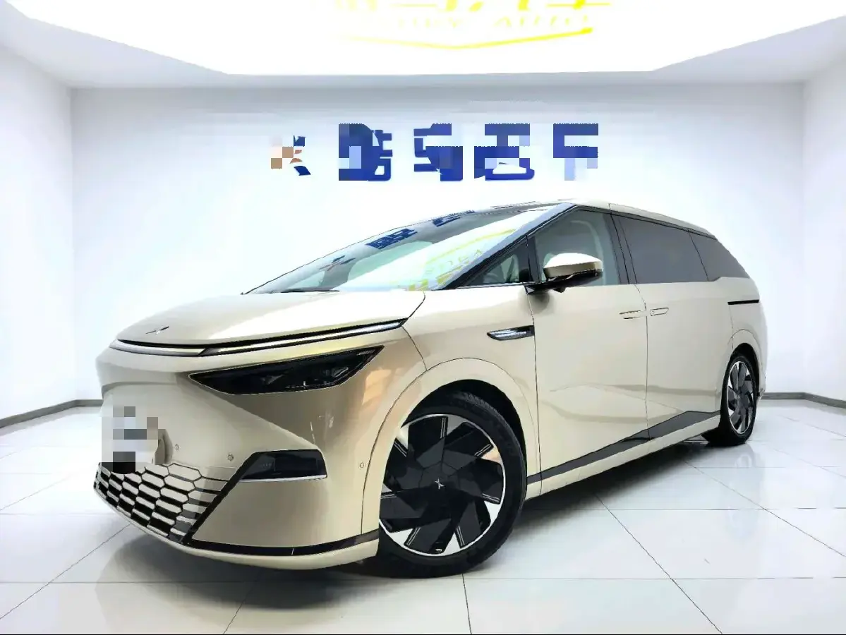 2024 Xpeng X9 BEV 101.5KWH