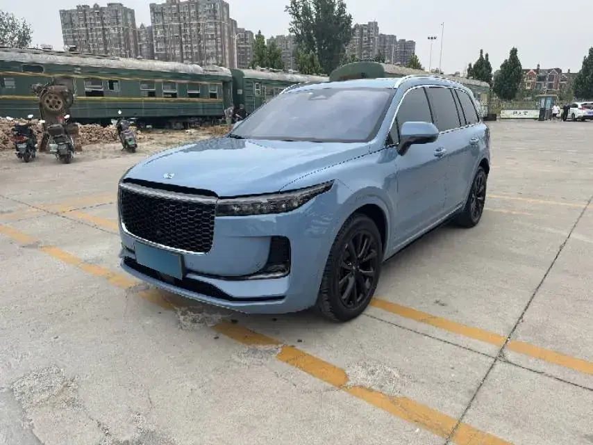 2021 Li ONE Range Extended 131HP REEV 40.5KWH