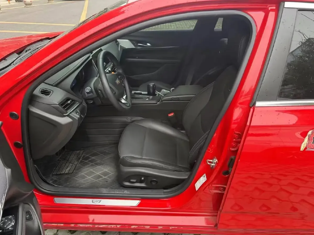 2023 Cadillac CT4 2.0T 237HP L4 8AT,autocango,china used car exporter,china ev exporter,chinese used car exporter,chinese used ev exporter