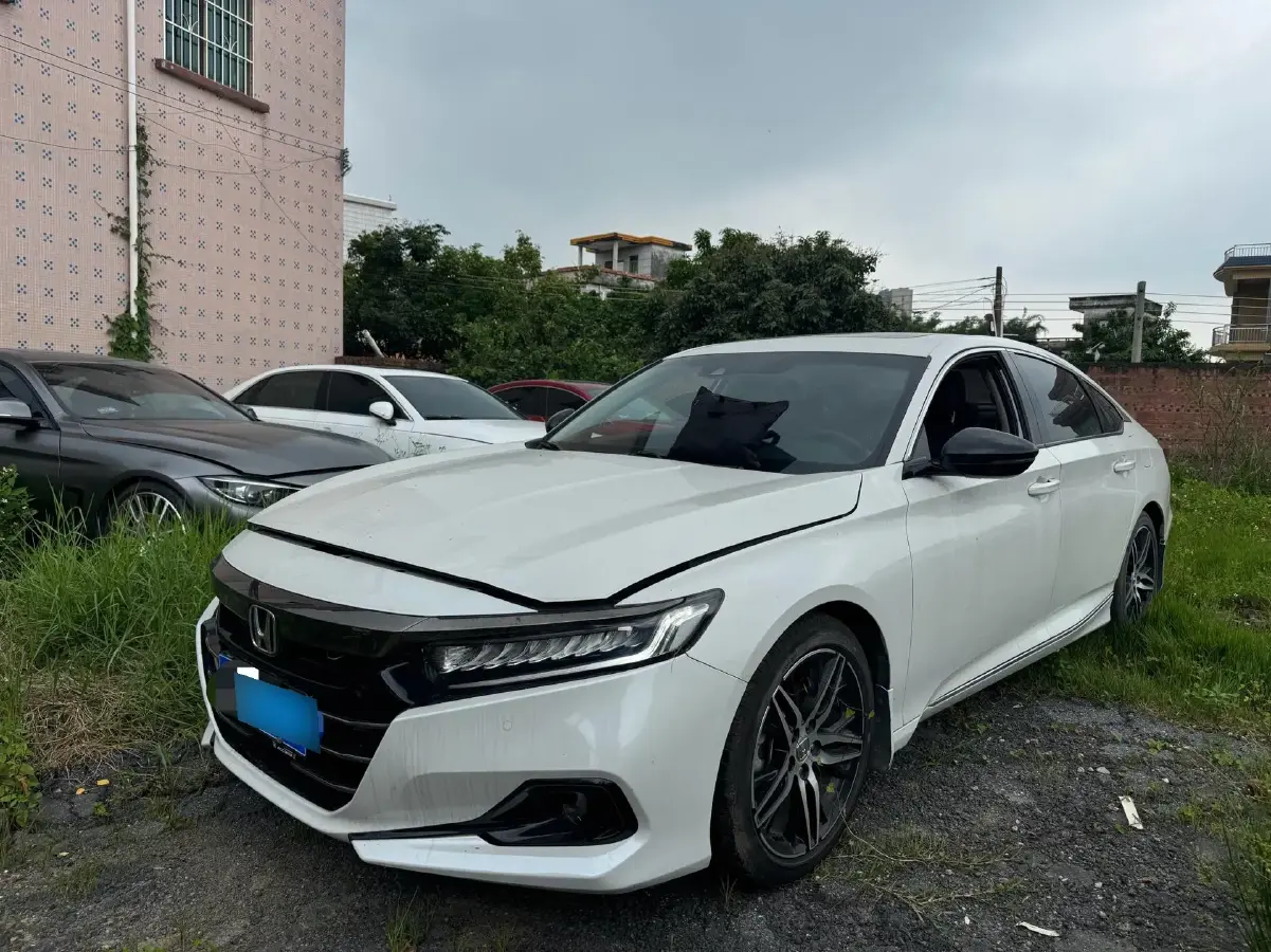 2022 Honda Accord 1.5T 194HP L4 CVT