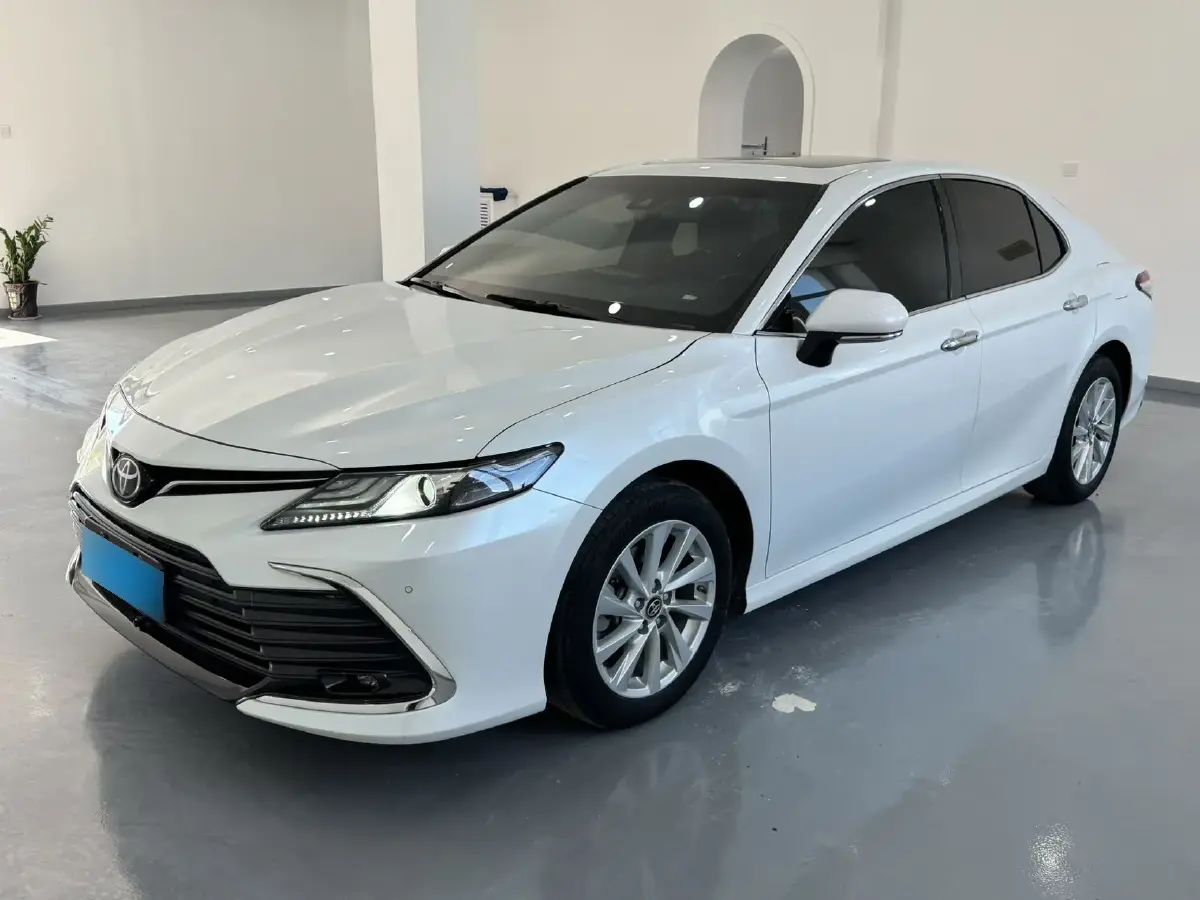 2021 Toyota Camry 2.0L 178HP L4 CVT