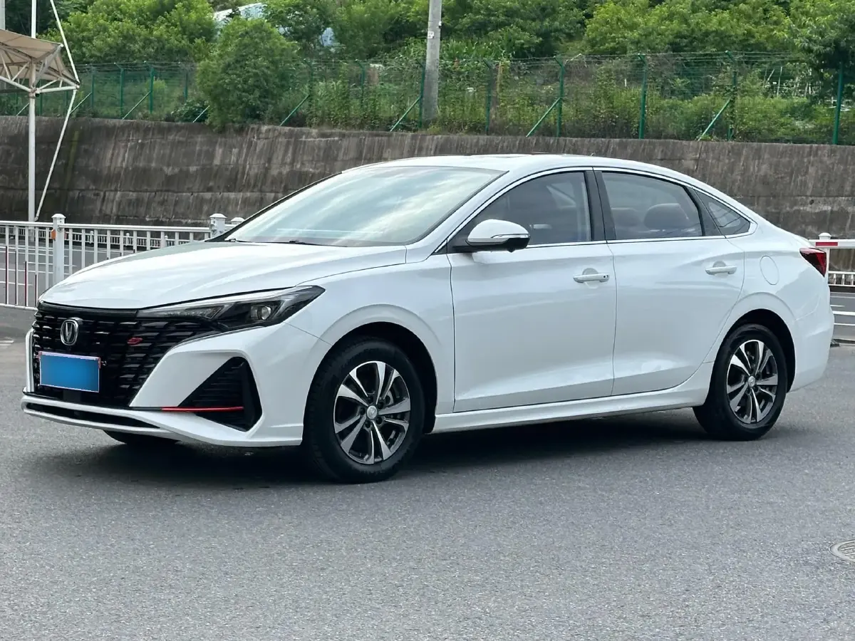 2021 ChangAn Eado 1.4T 160HP L4 7DCT