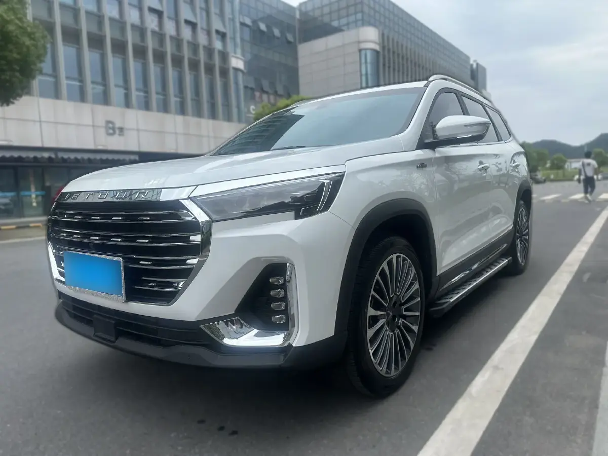 2023 Jetour X90 Plus 2.0T 254HP L4 7DCT