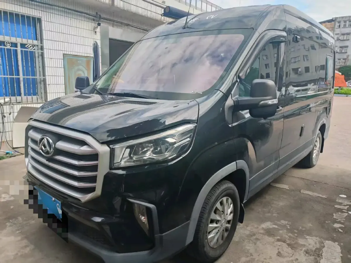 2021 MAXUS V90 RV 2.0T 148HP L4 6AT