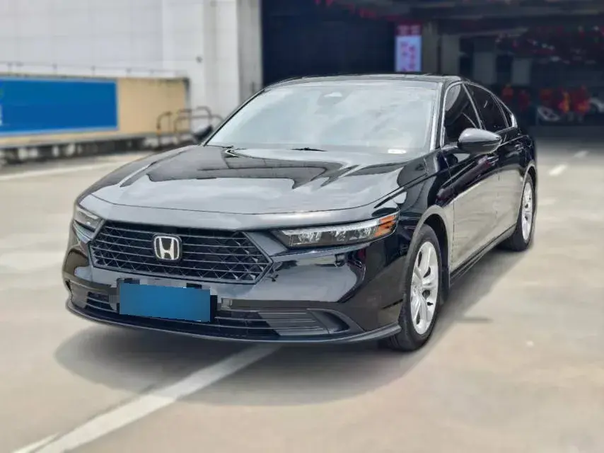 2023 Honda Accord 1.5T 192HP L4 CVT