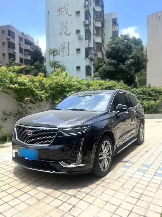 2022 Cadillac XT6 2.0T 237HP L4 9AT