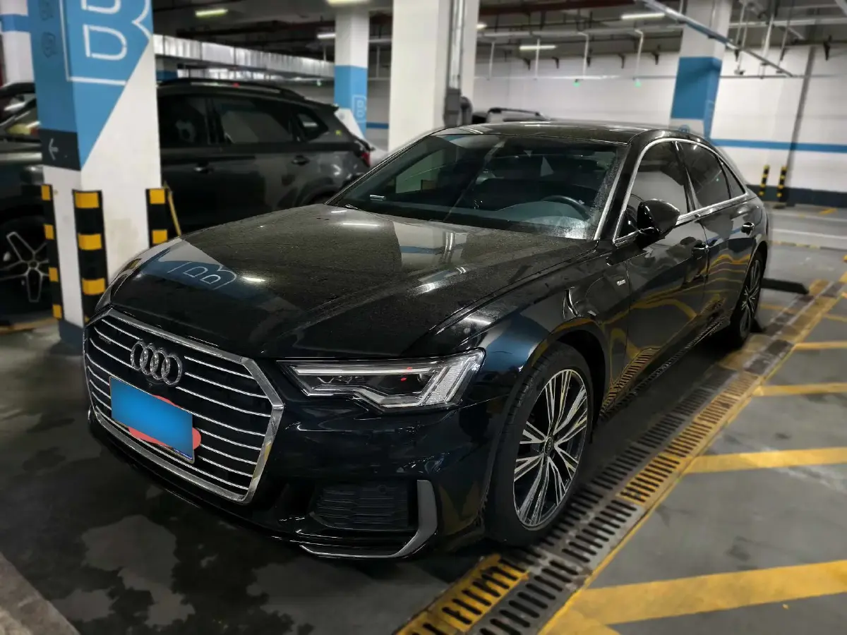 2022 Audi A6L 2.0T 224HP L4 7DCT