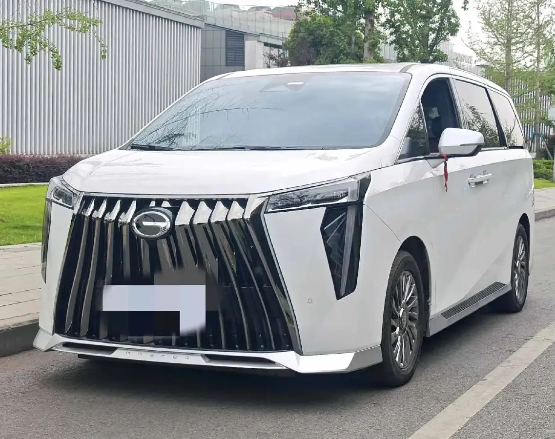 2023 GAC Trumpchi M8 2.0T 252HP L4 8AT