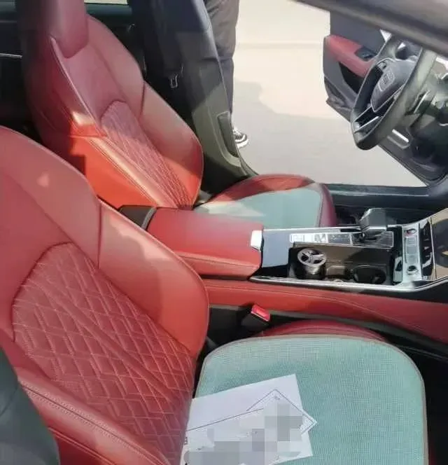 2022 Audi S7 2.9T 450HP V6 8AT,autocango,china used car exporter,china ev exporter,chinese used car exporter,chinese used ev exporter