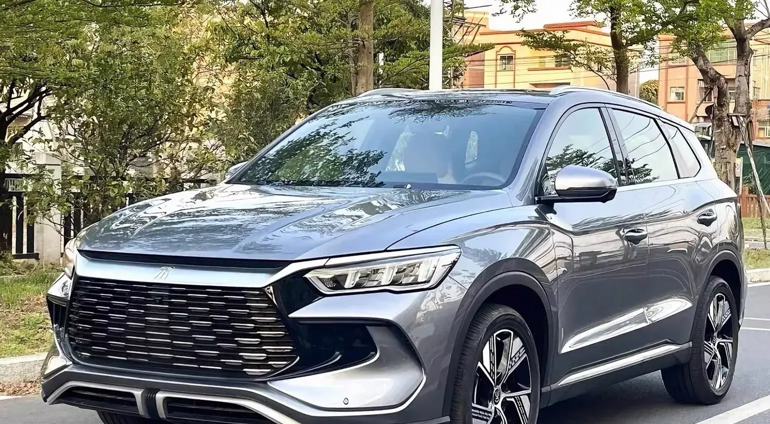 2023 BYD Song Pro 1.5L 110HP L4 E-CVT PHEV 18.3KWH