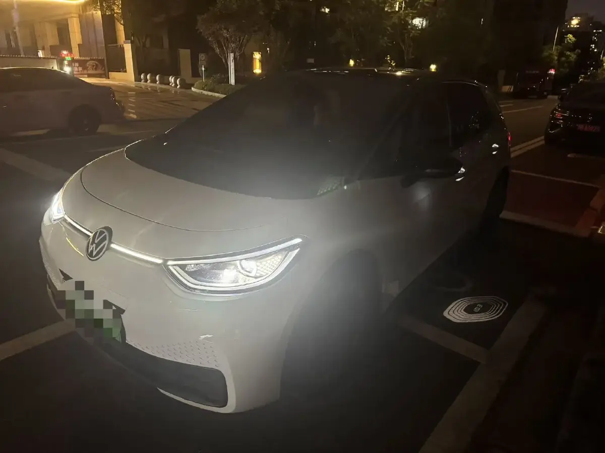 2024 Volkswagen ID.3 BEV 52.8KWH