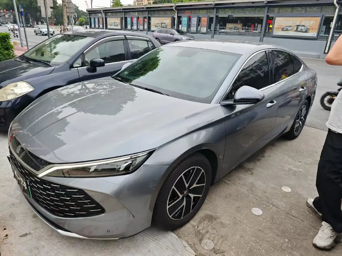 2024 BYD QinL 1.5L 101HP L4 E-CVT PHEV 10.08KWH