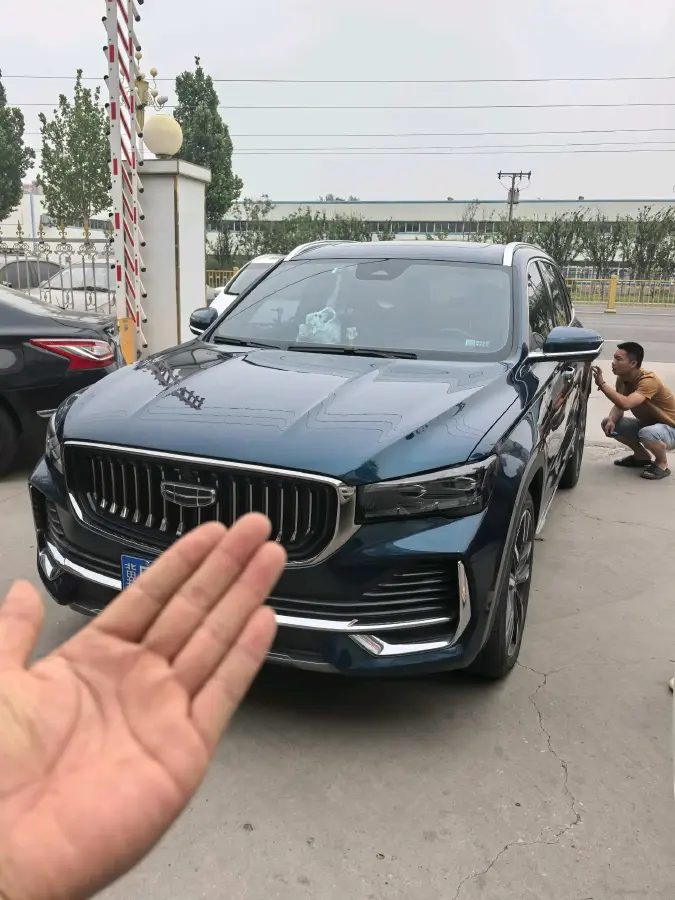 2021 Geely Monjaro 2.0T 218HP L4 7DCT