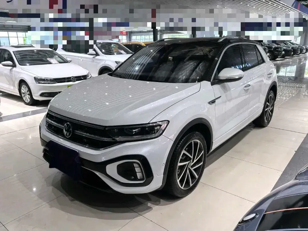 2023 Volkswagen T-Roc 1.5T 160HP L4 7DCT
