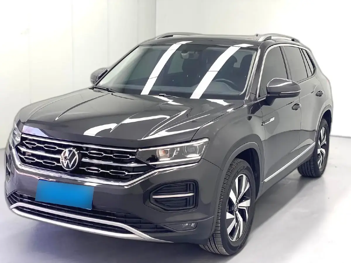 2022 Volkswagen Tayron 2.0T 186HP L4 7DCT 2022 Volkswagen Tayron 2.0T 186HP L4 7DCT